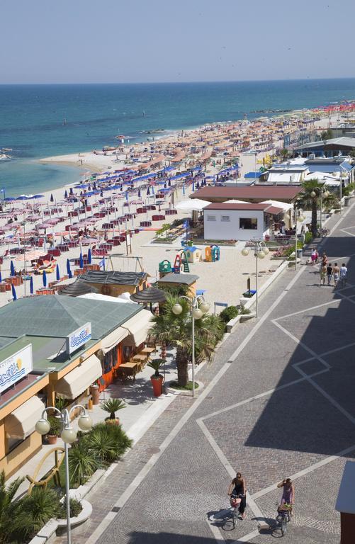 Bianchi Hotel & Residence Porto Recanati Quarto foto